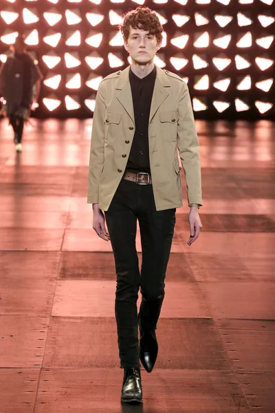 Look 41